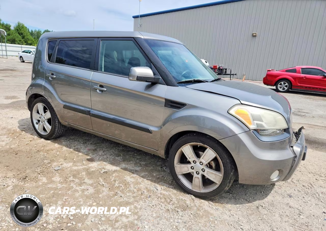 2011 Kia Soul ! VIN:KNDJT2A20B7281041 - 4