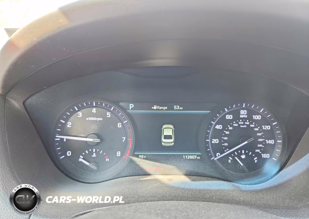 2018 Genesis G80 3.8 VIN:KMHGN4JE2JU236818 - 9