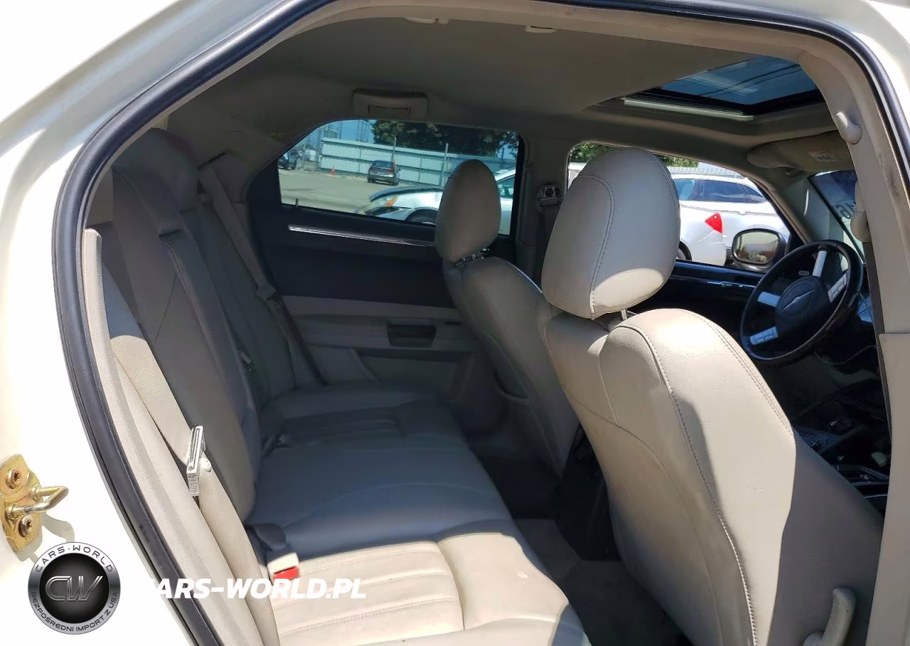 2006 Chrysler 300C VIN:2C3LA63H46H297930 - 10