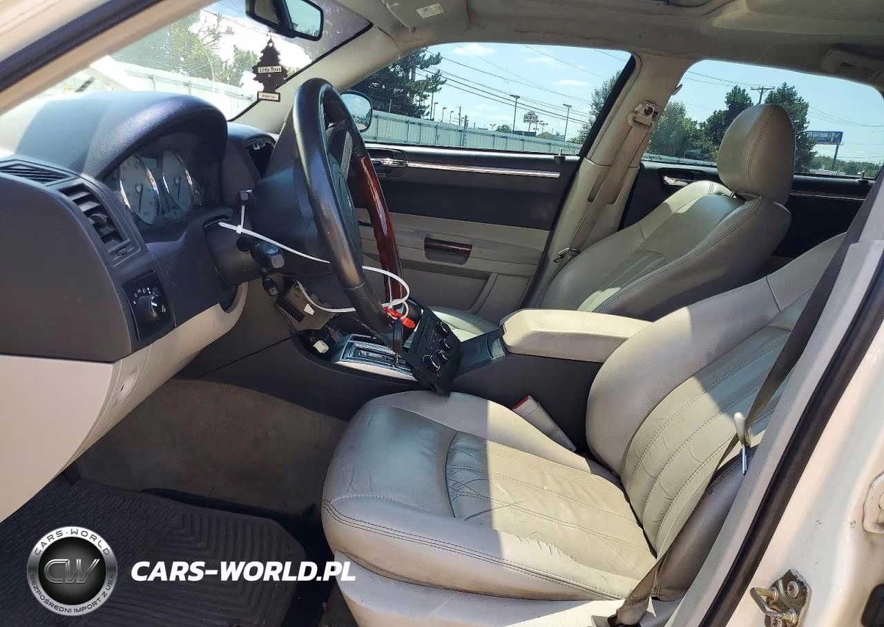 2006 Chrysler 300C VIN:2C3LA63H46H297930 - 7