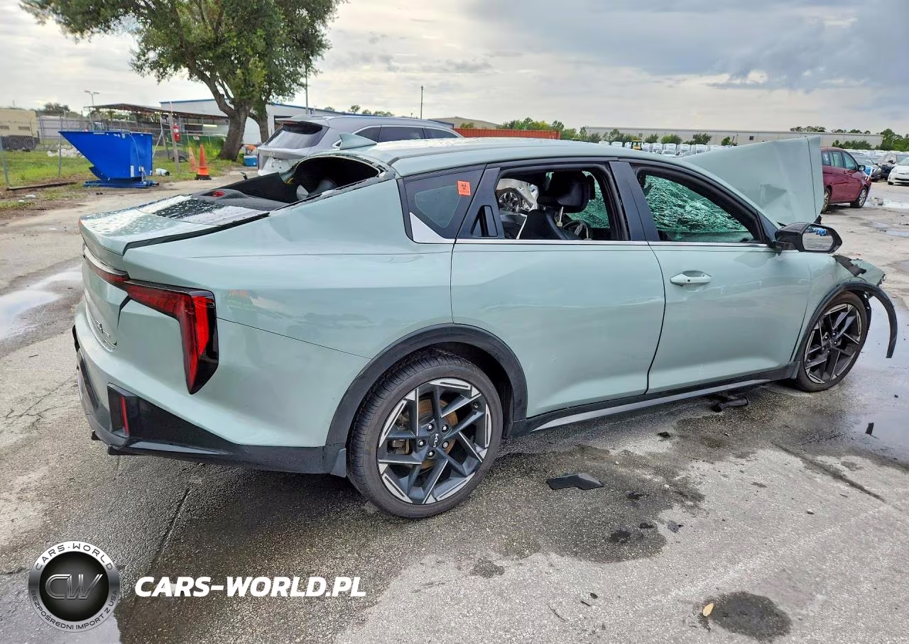 2025 Kia K4 Gt Line VIN:3KPFW4DEXSE063221 - 3