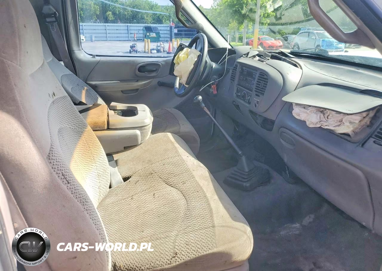 2000 Ford F150 VIN:1FTZF1724YNB30252 - 10