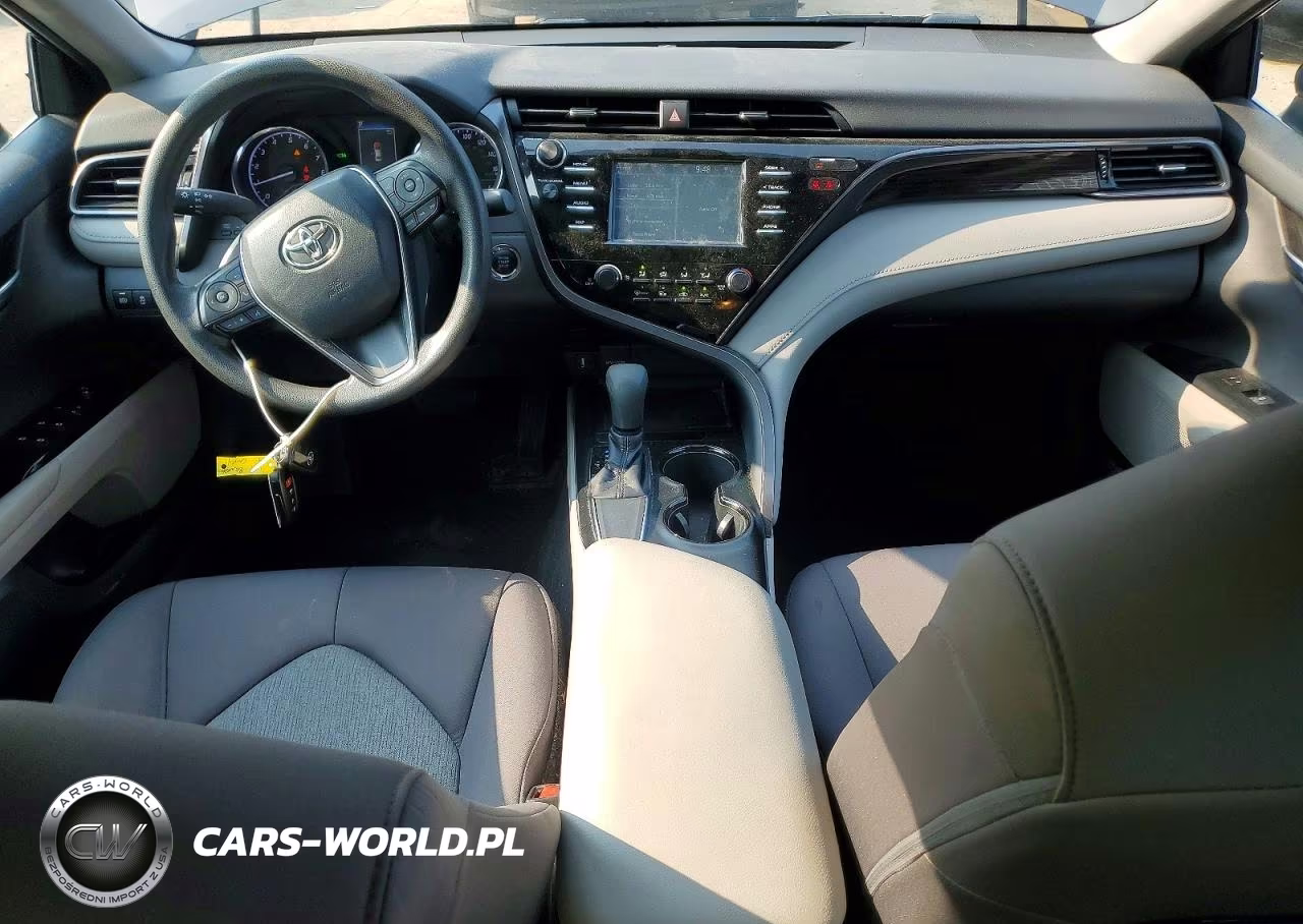 2019 Toyota Camry Le VIN:4T1B11HK2KU276401 - 8