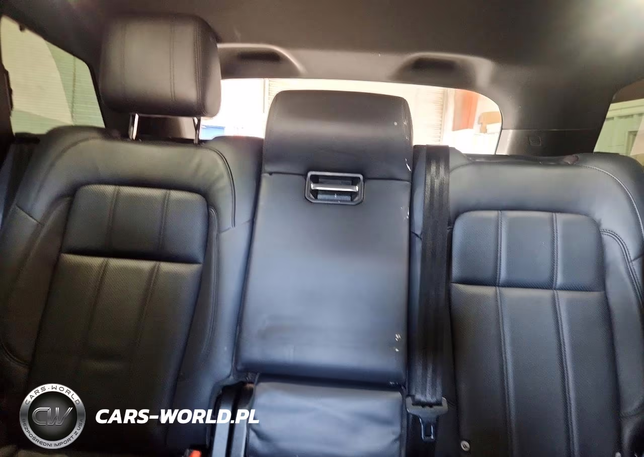 2019 Land Rover Range Rover Sport Supercharged Dynamic VIN:SALWR2RE9KA824692 - 10