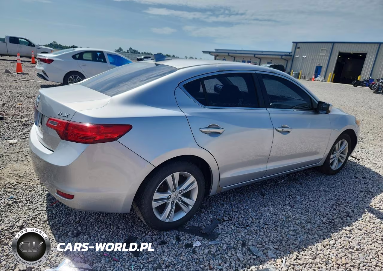 2013 Acura Ilx 20 VIN:19VDE1F33DE002325 - 3