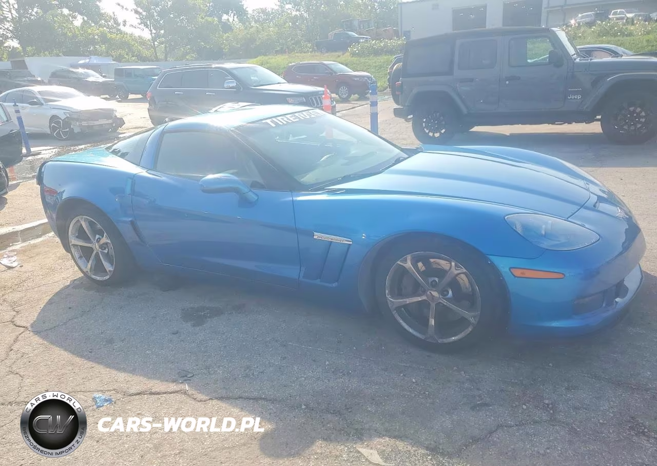 2011 Chevrolet Corvette Grand Sport VIN:1G1YW2DW5B5103263 - 4