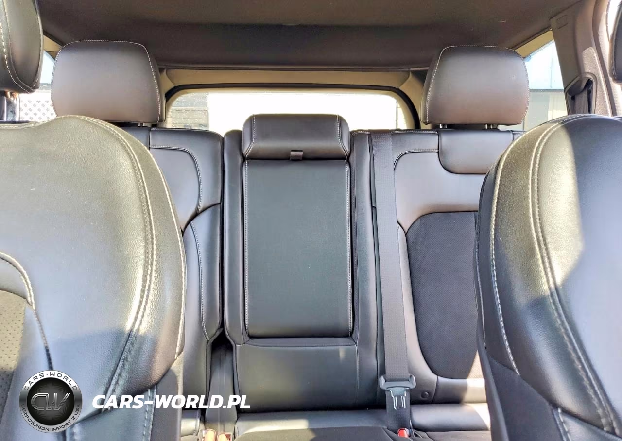 2023 Jeep Grand Cherokee Laredo VIN:1C4RJHAG2PC579919 - 10