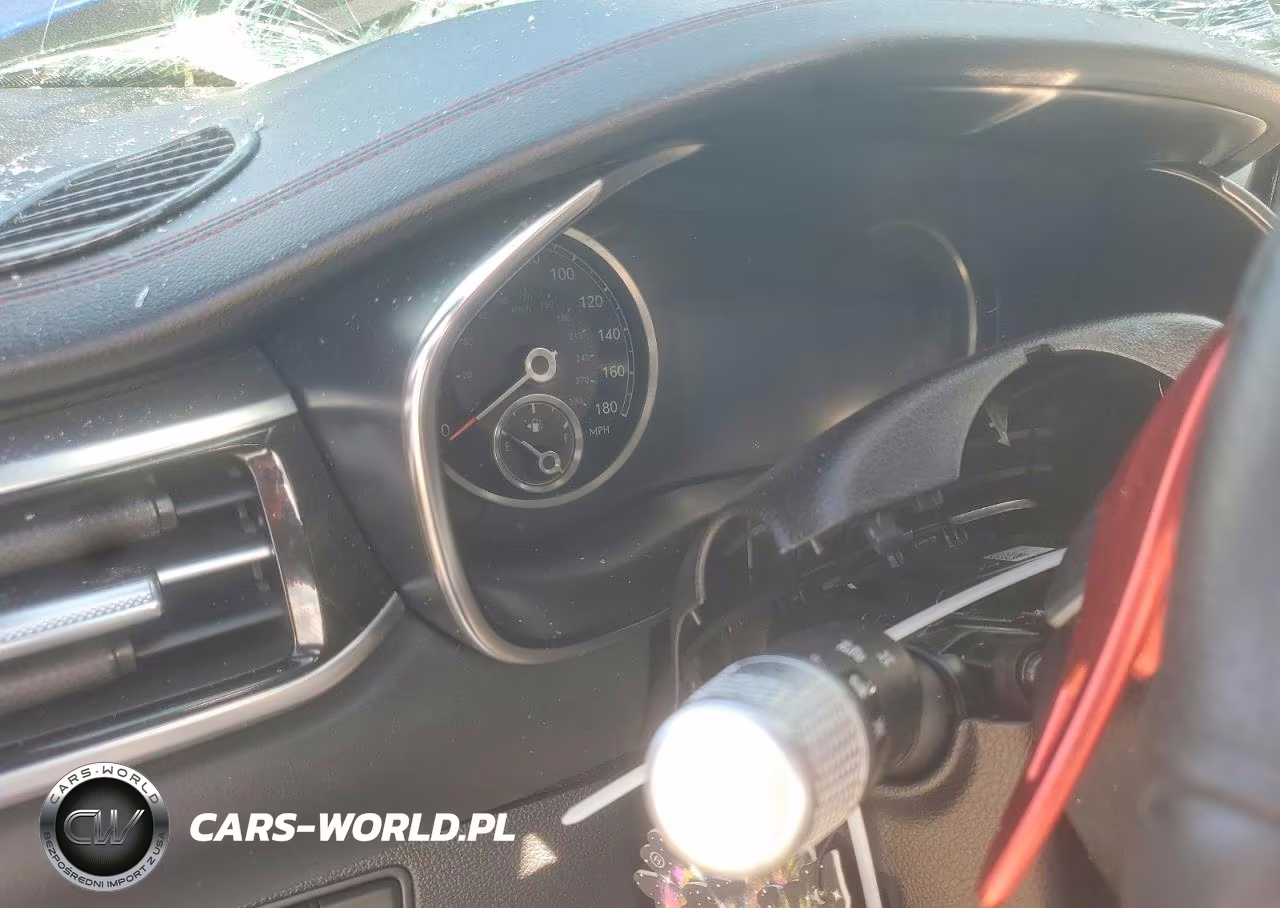 2025 Genesis G70 3.3T Sport Prestige VIN:KMTG54SE0SU149697 - 9