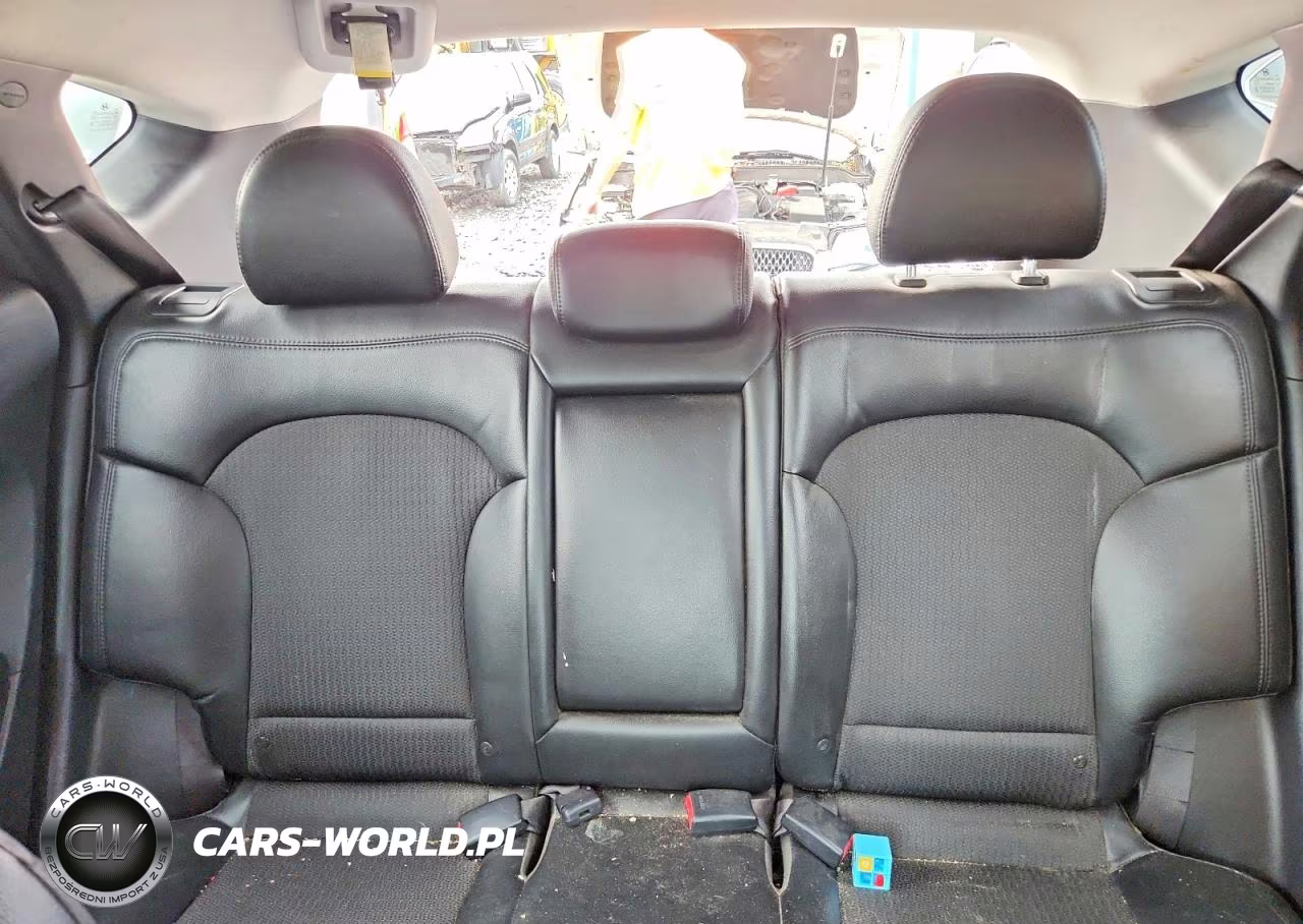 2012 Hyundai Tucson Gls VIN:KM8JUCAC9CU451570 - 10