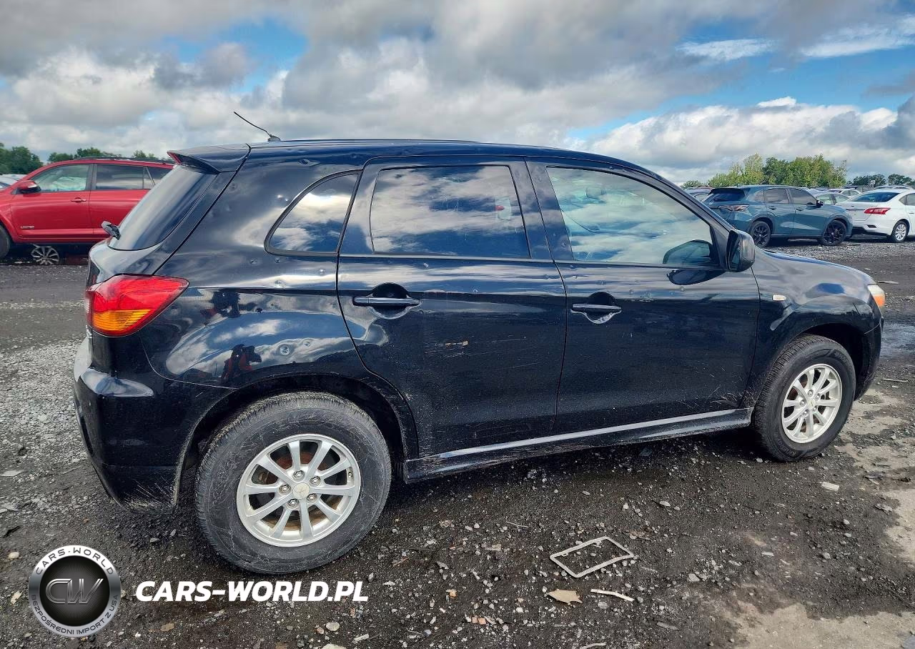 2011 Mitsubishi Outlander Sport Es VIN:JA4AP3AUXBZ012264 - 3