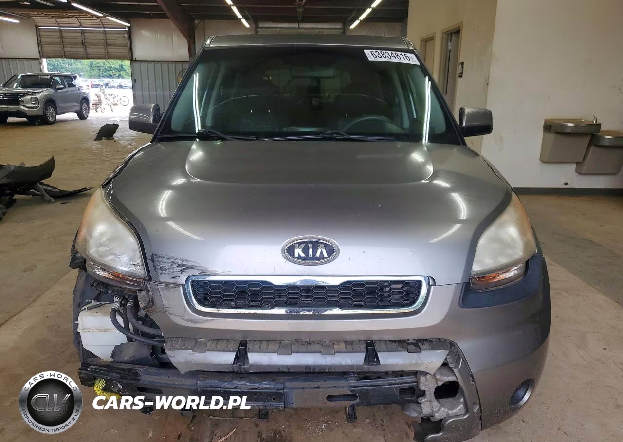 2010 Kia Soul + VIN:KNDJT2A29A7155887 - 5