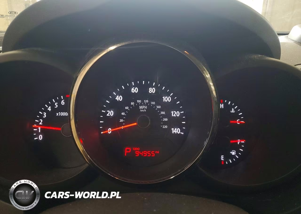 2010 Kia Soul + VIN:KNDJT2A29A7155887 - 9