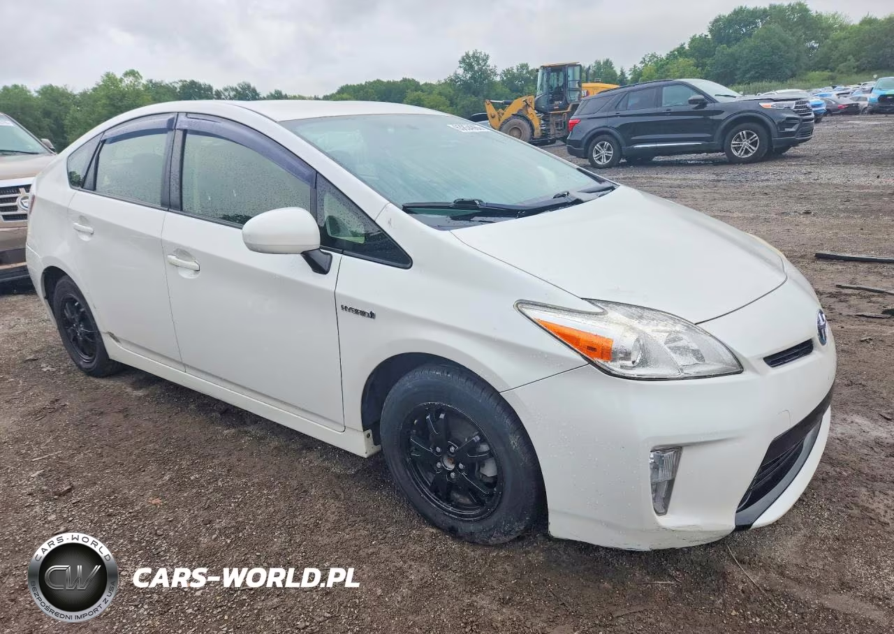 2012 Toyota Prius Two VIN:JTDKN3DU9C5470401 - 4