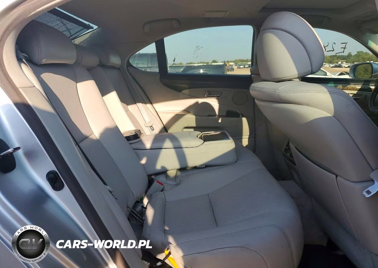LEXUS LS 460 VIN:JTHBL5EF2A5093035 - 10