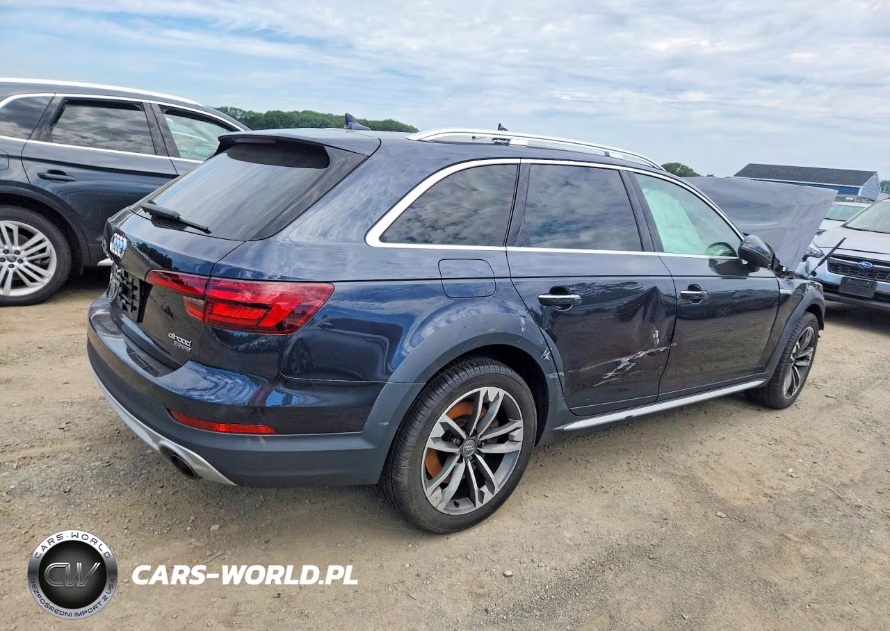 2018 Audi A4 Allroad Premium VIN:WA17NAF41JA045454 - 3