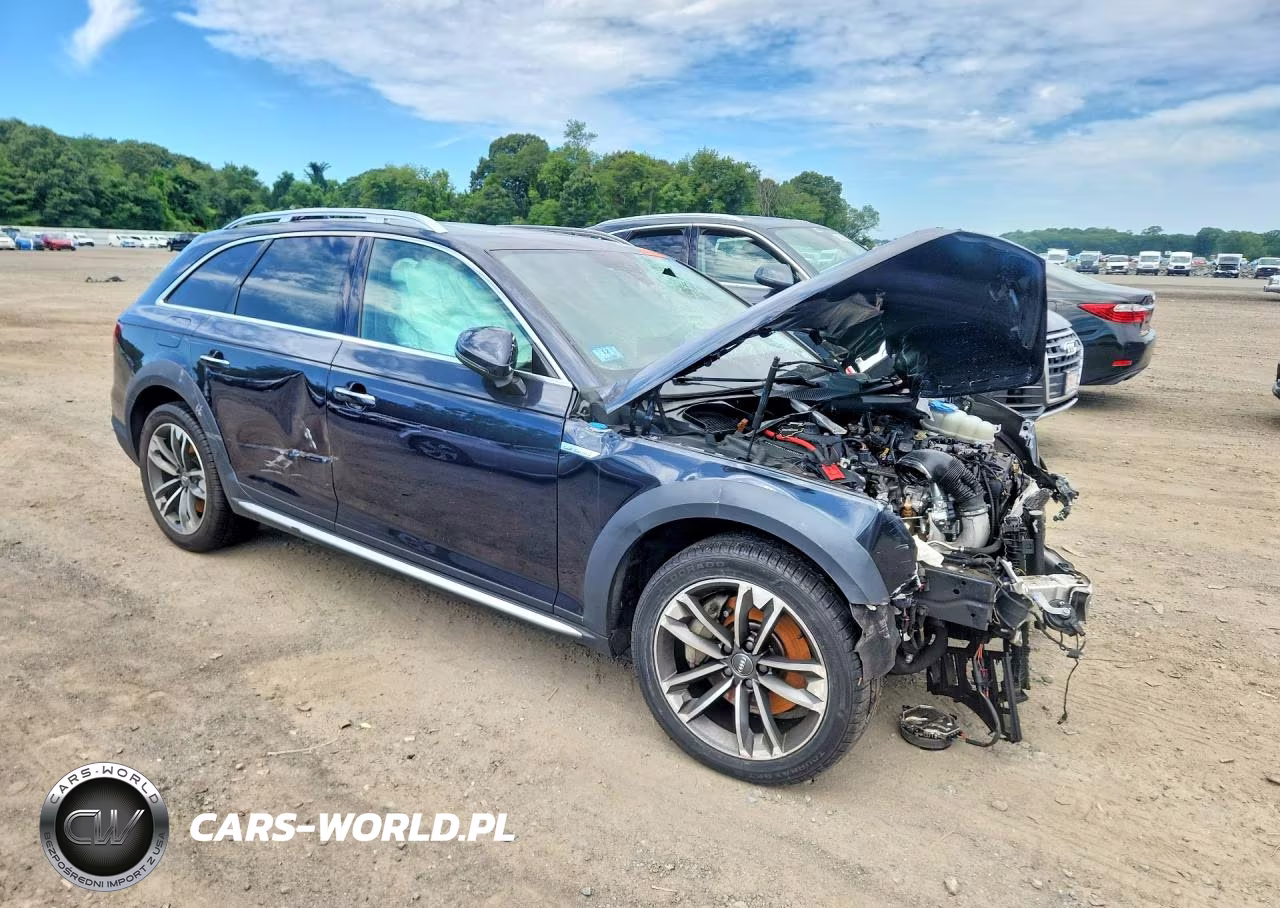 2018 Audi A4 Allroad Premium VIN:WA17NAF41JA045454 - 4
