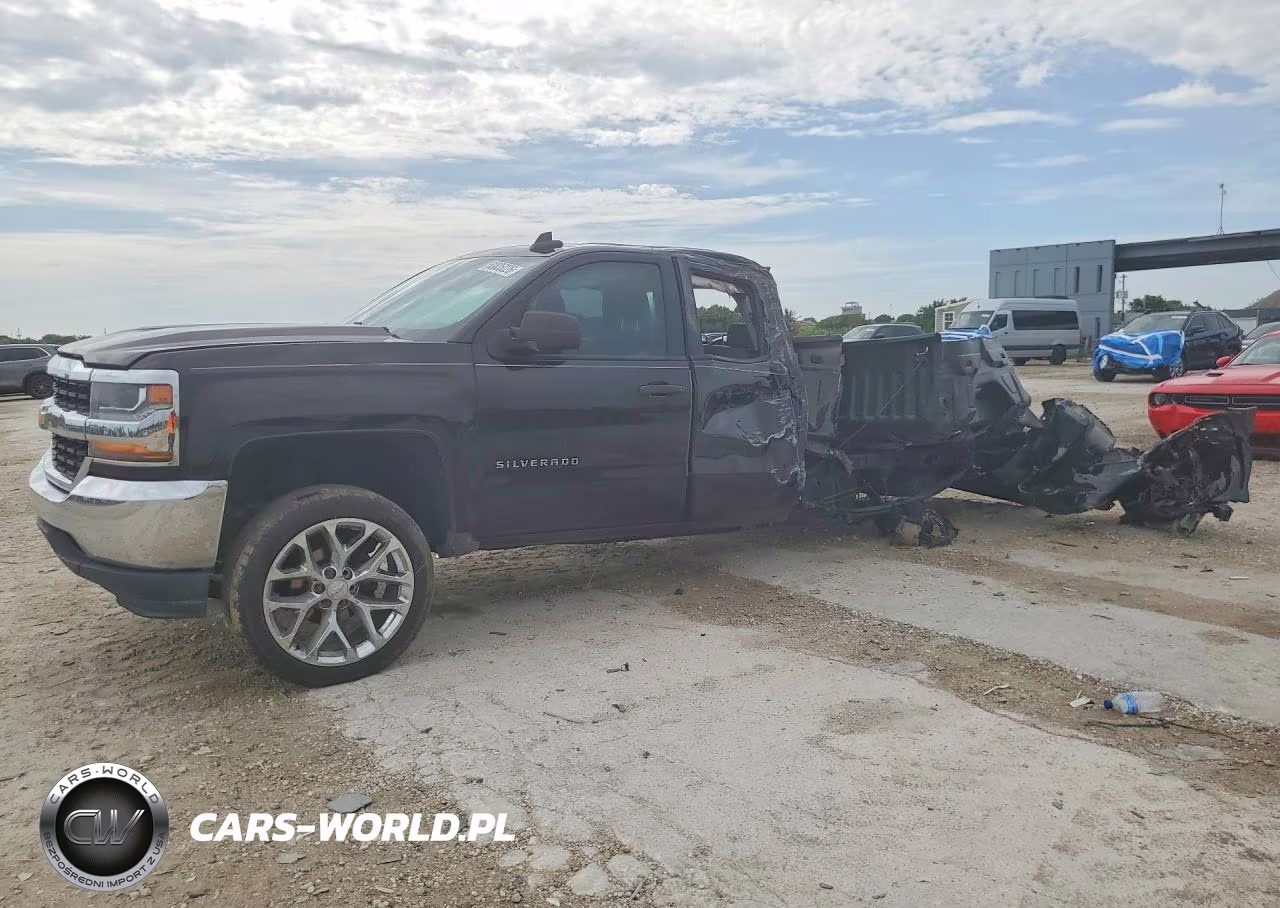 2017 Chevrolet Silverado C1500 – zdjęcie 1 z 12