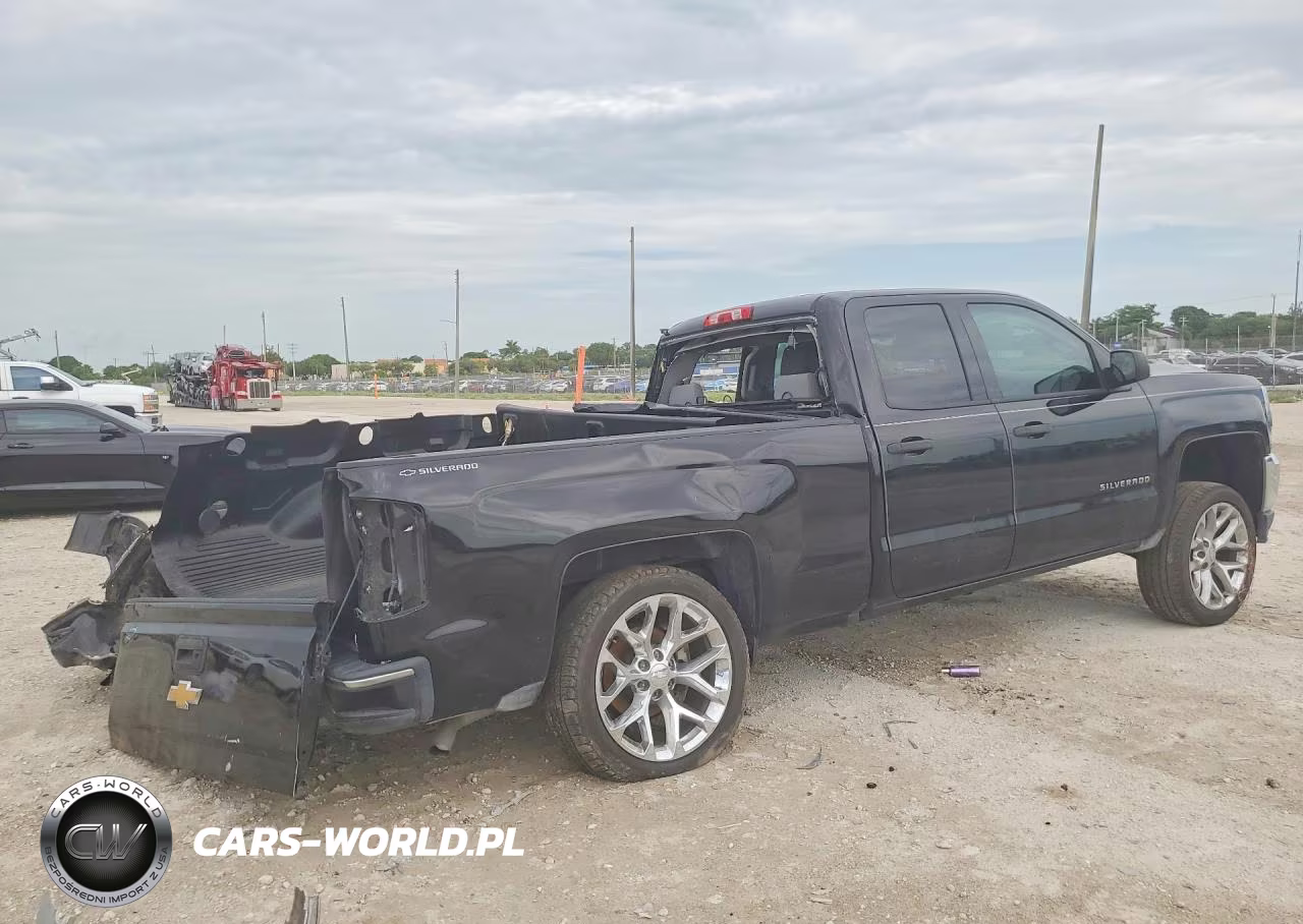 2017 Chevrolet Silverado C1500 VIN:1GCRCNEH0HZ287258 - 3