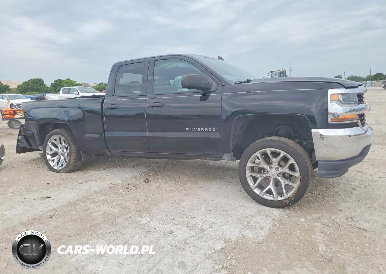 2017 Chevrolet Silverado C1500 VIN:1GCRCNEH0HZ287258 - 4