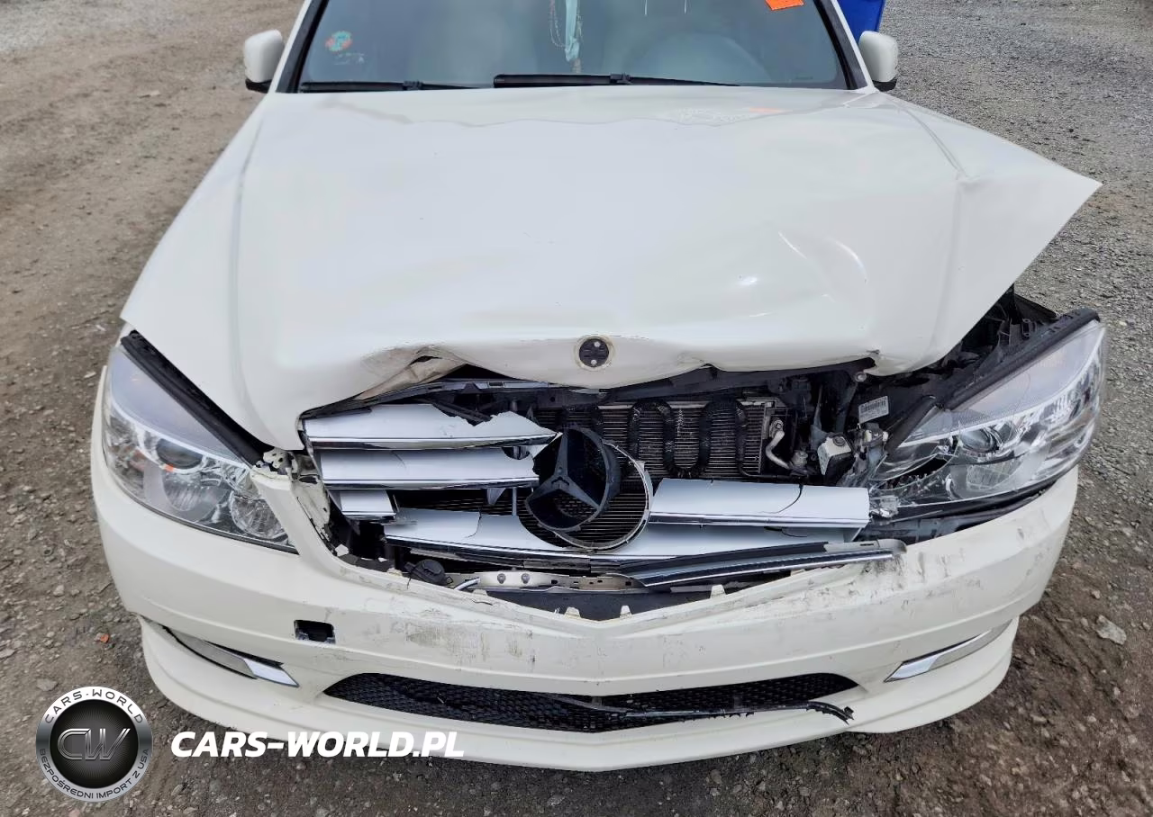 2011 Mercedes-Benz C 350 VIN:WDDGF5GBXBR144080 - 11