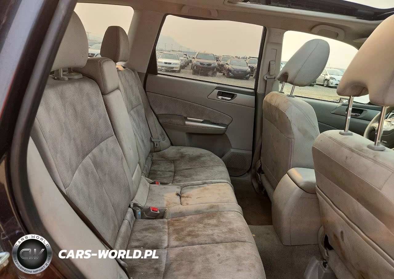 2010 Subaru Forester 2.5X Premium VIN:JF2SH6CCXAH807110 - 10