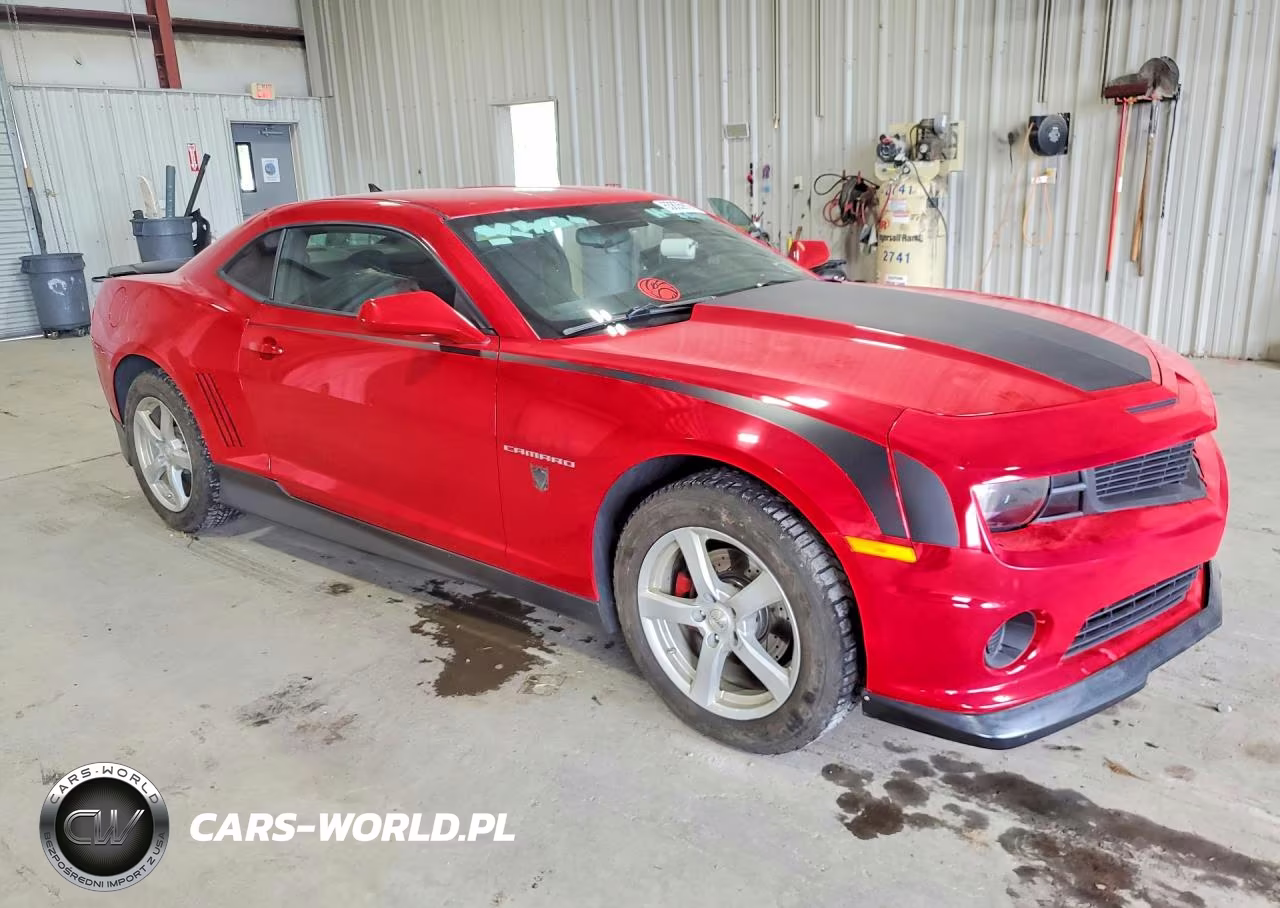 2010 Chevrolet Camaro Ls VIN:2G1FE1EVXA9180612 - 4