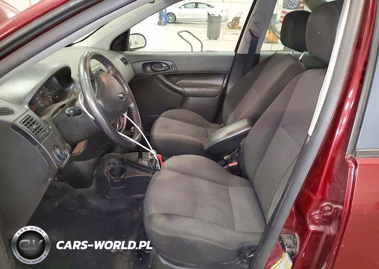 2007 Ford Focus Zx5 VIN:1FAHP37N37W138064 - 7