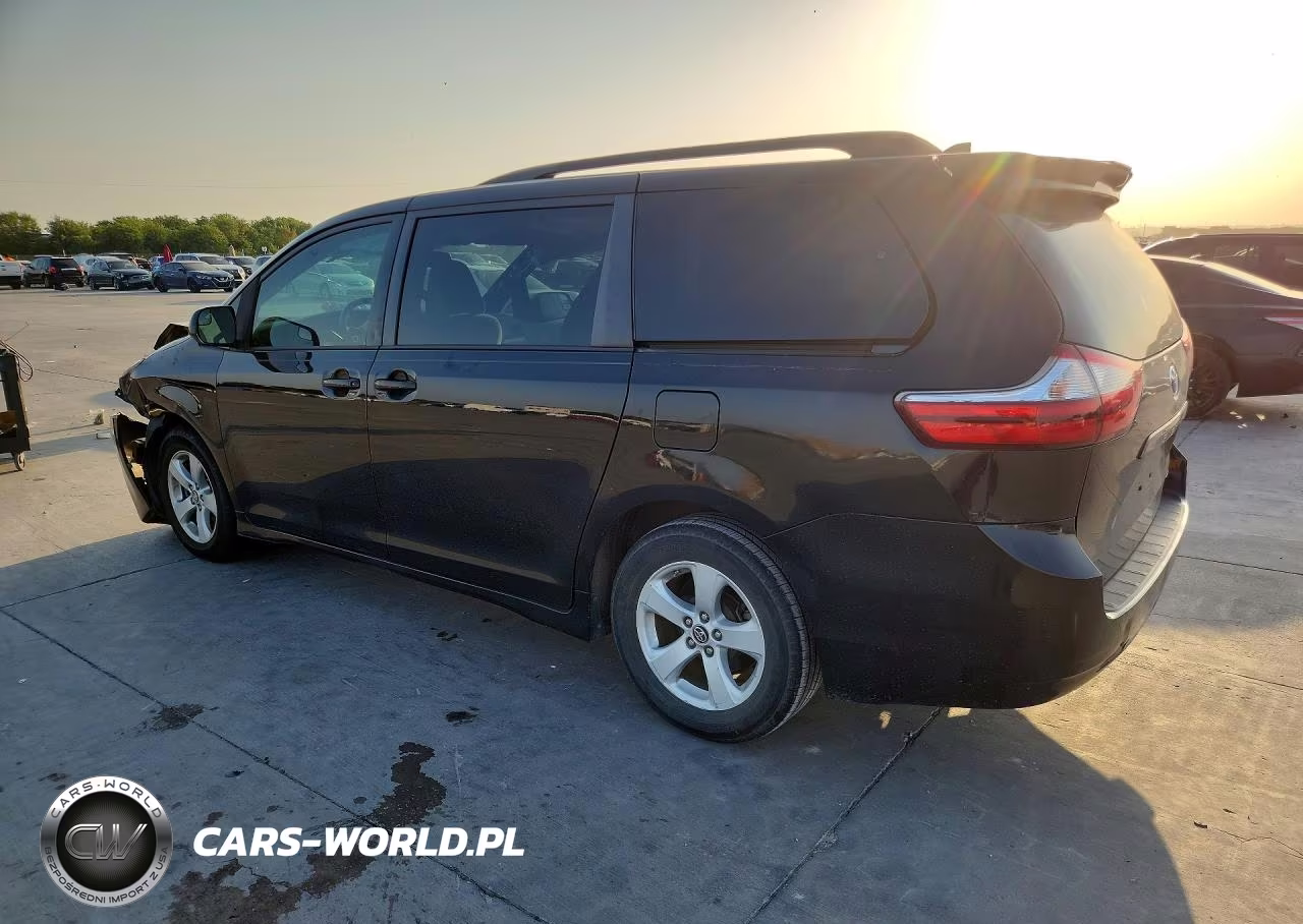 2019 Toyota Sienna Le VIN:5TDKZ3DC5KS008471 - 2