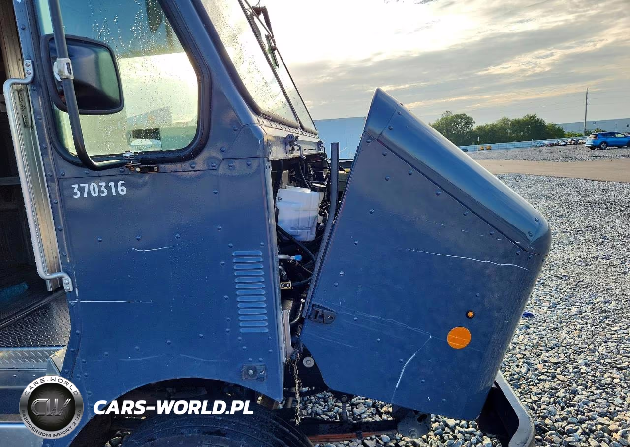 2021 Freightliner Mt45G Chassis Delivery Truck VIN:4UZAC2GA5MCMM9339 - 13