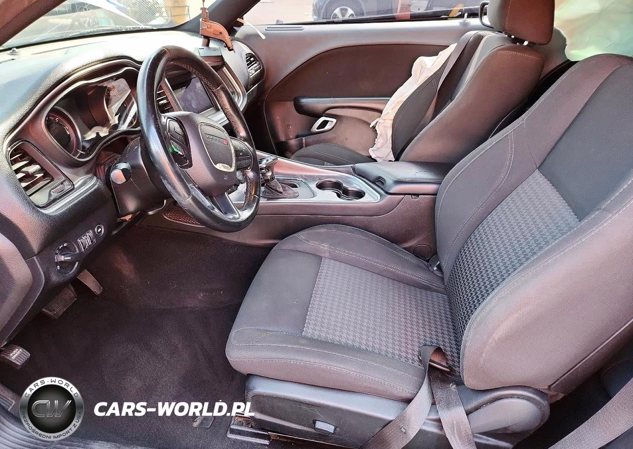 2019 Dodge Challenger Sxt VIN:2C3CDZAG7KH656393 - 7