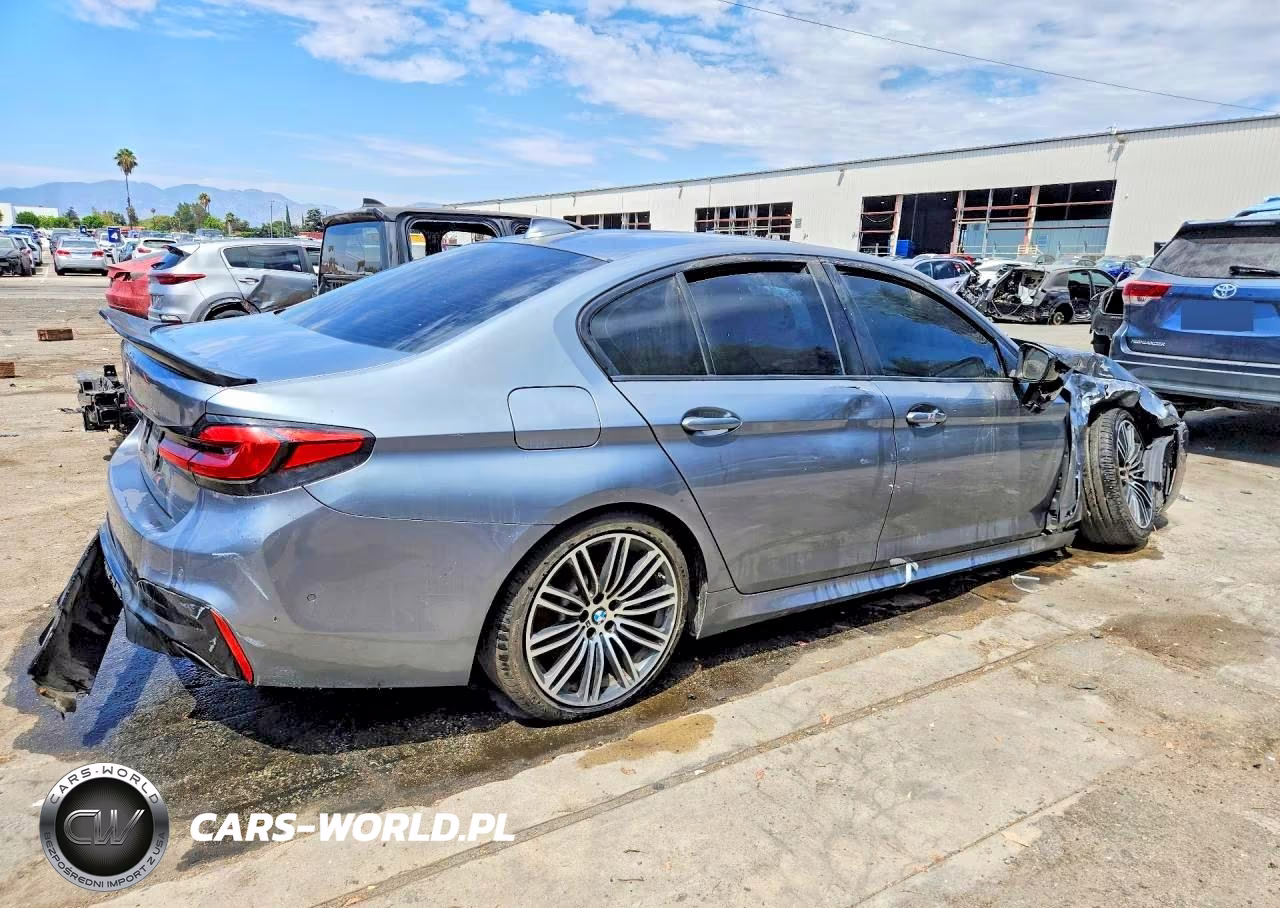2019 BMW 530 I VIN:WBAJA5C53KWA57881 - 3