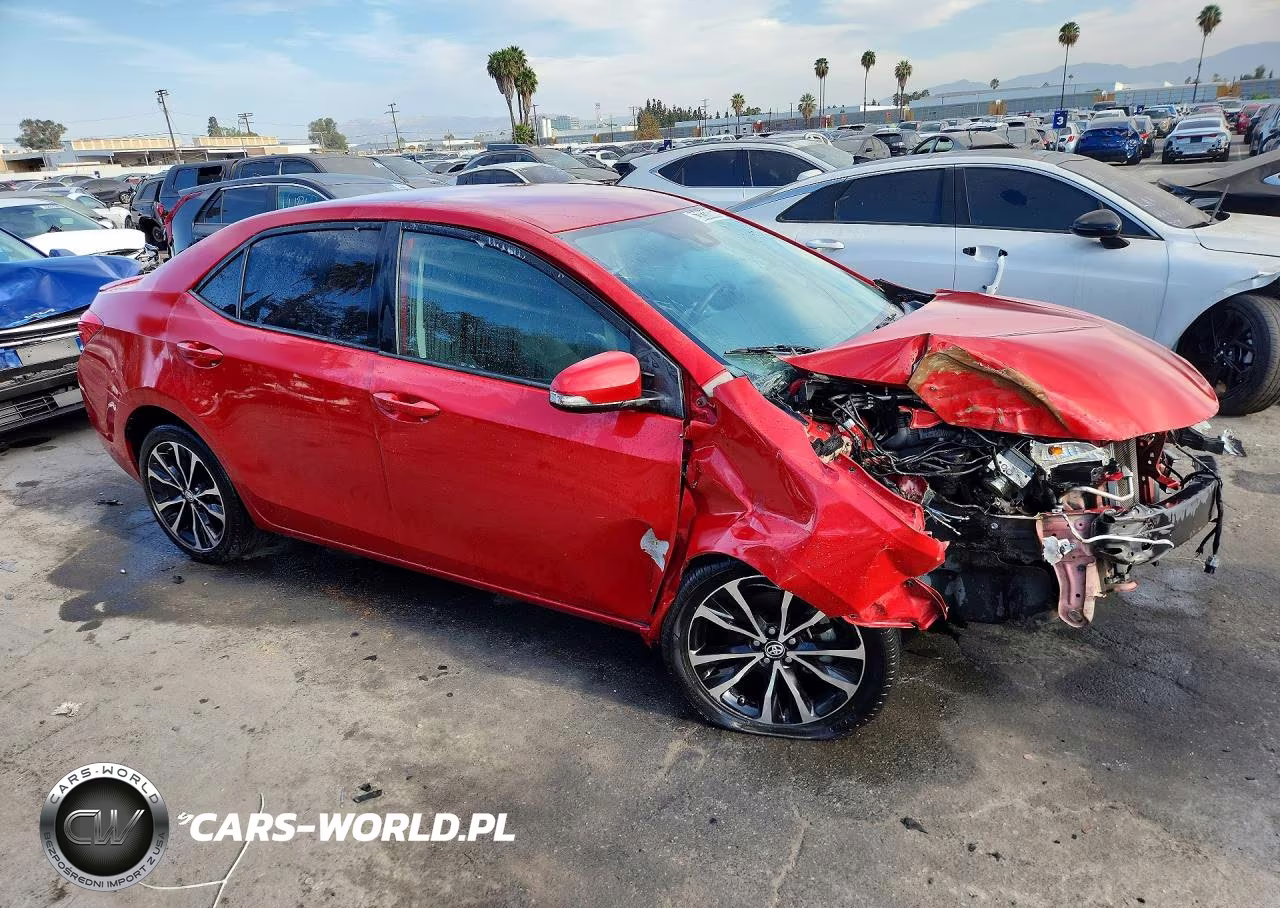 2018 Toyota Corolla Se VIN:5YFBURHE3JP803720 - 4