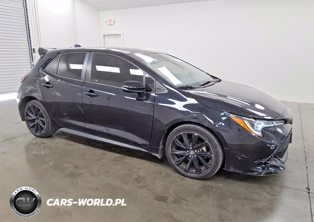 2021 Toyota Corolla Hatchback Se Nightshade Edition VIN:JTND4MBE9M3119767 - 4