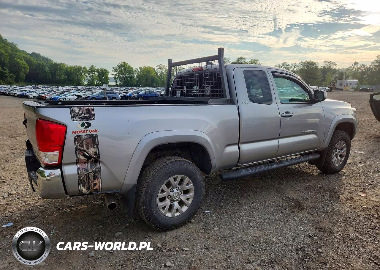 2016 Toyota Tacoma Sr5 VIN:5TFSX5EN3GX043917 - 3