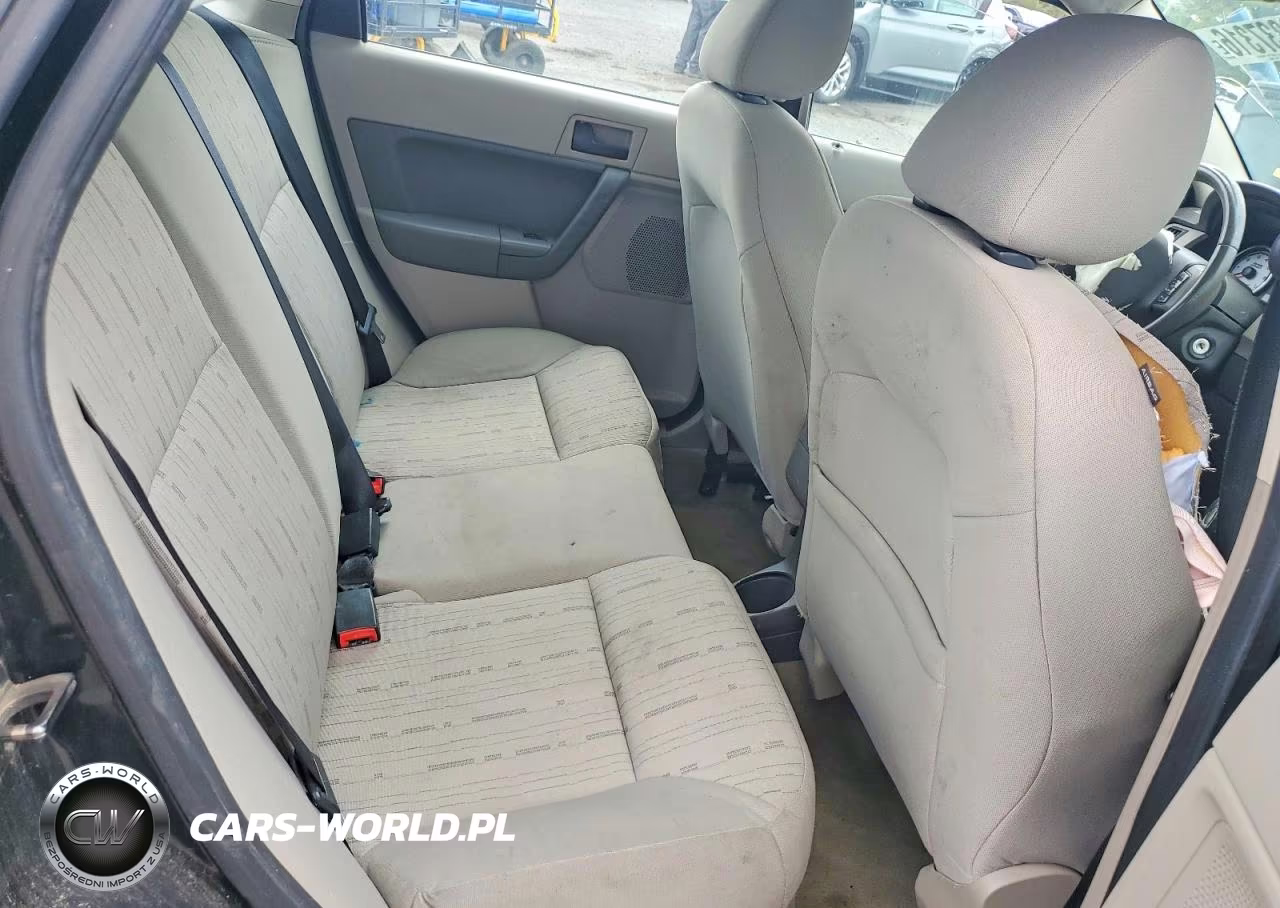 2010 Ford Focus Se VIN:1FAHP3FN2AW219680 - 10