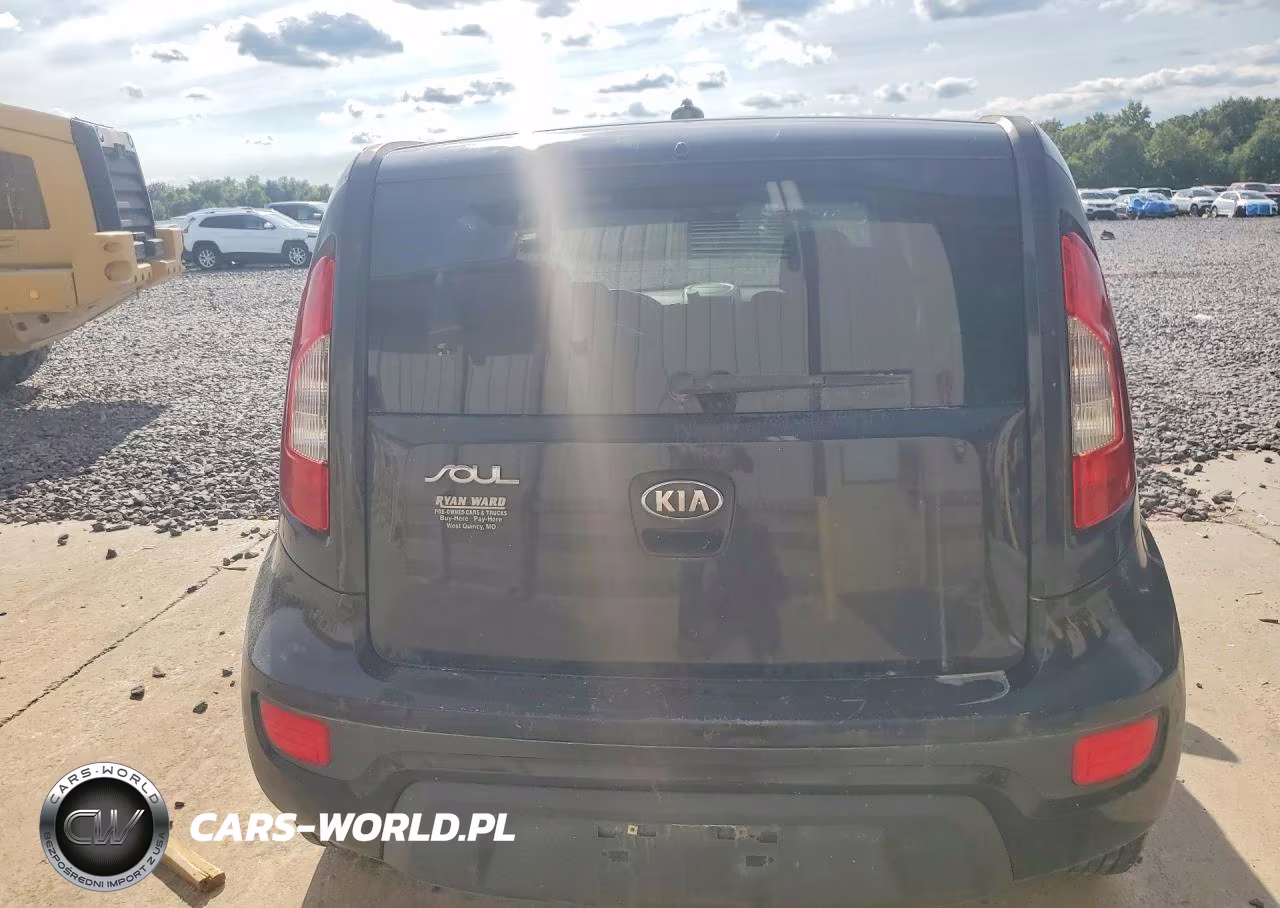 2013 Kia Soul Base VIN:KNDJT2A55D7616579 - 6