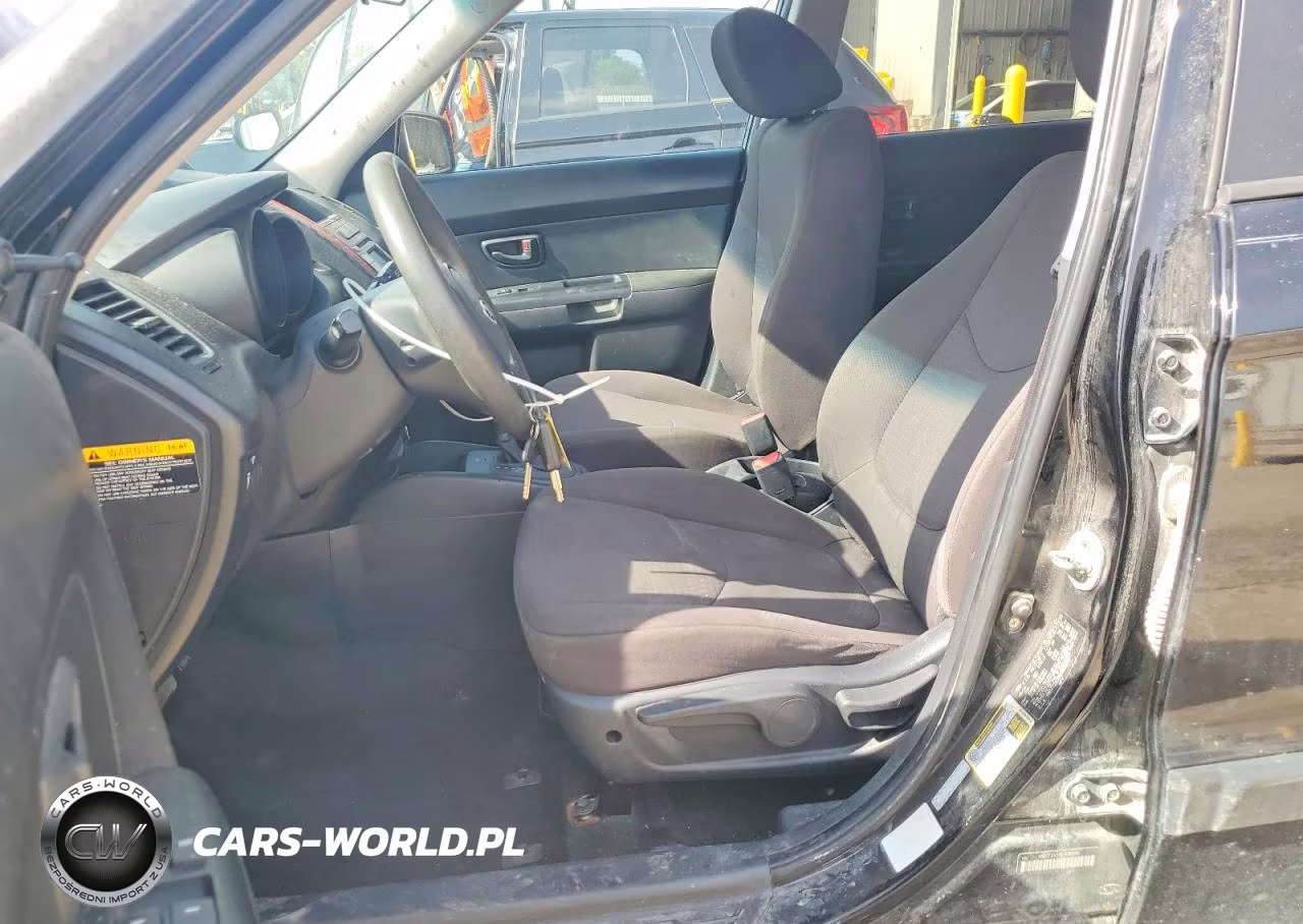 2013 Kia Soul Base VIN:KNDJT2A55D7616579 - 7