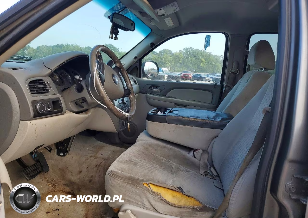 2008 Chevrolet Tahoe C1500 VIN:1GNFC13C08R137404 - 7