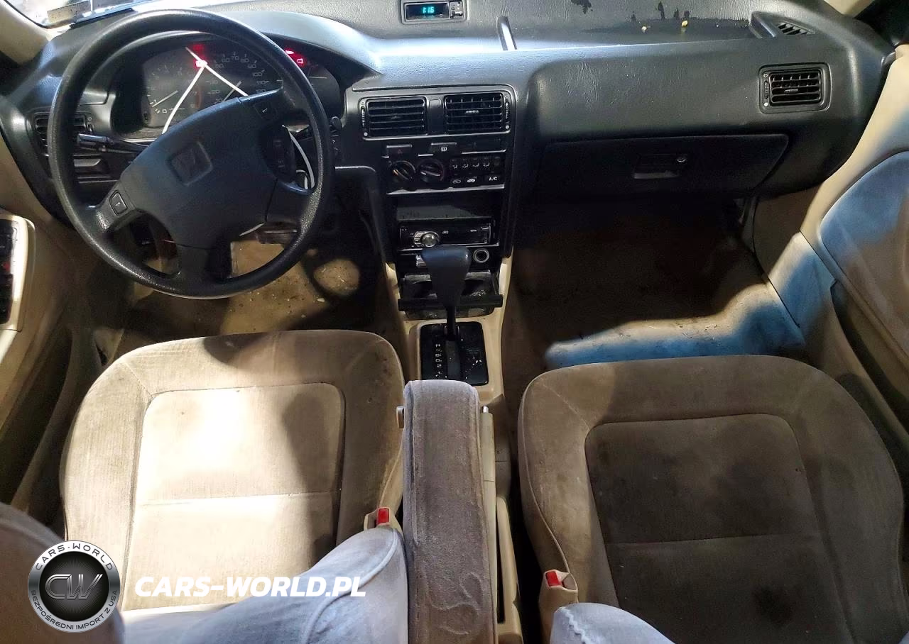 1992 Honda Accord Lx VIN:JHMCB7659NC066389 - 8