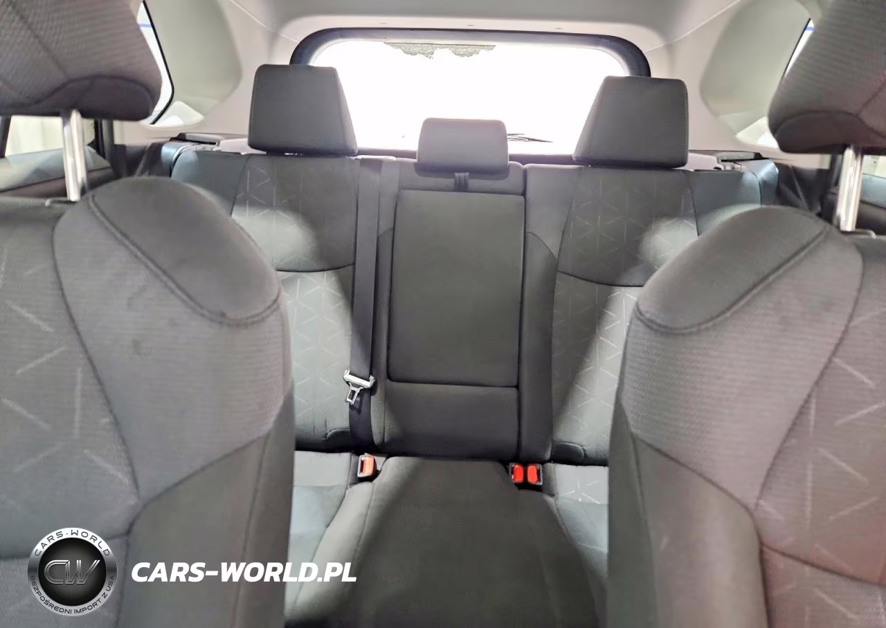 2025 Toyota Rav4 Xle VIN:2T3P1RFV0SW543656 - 10