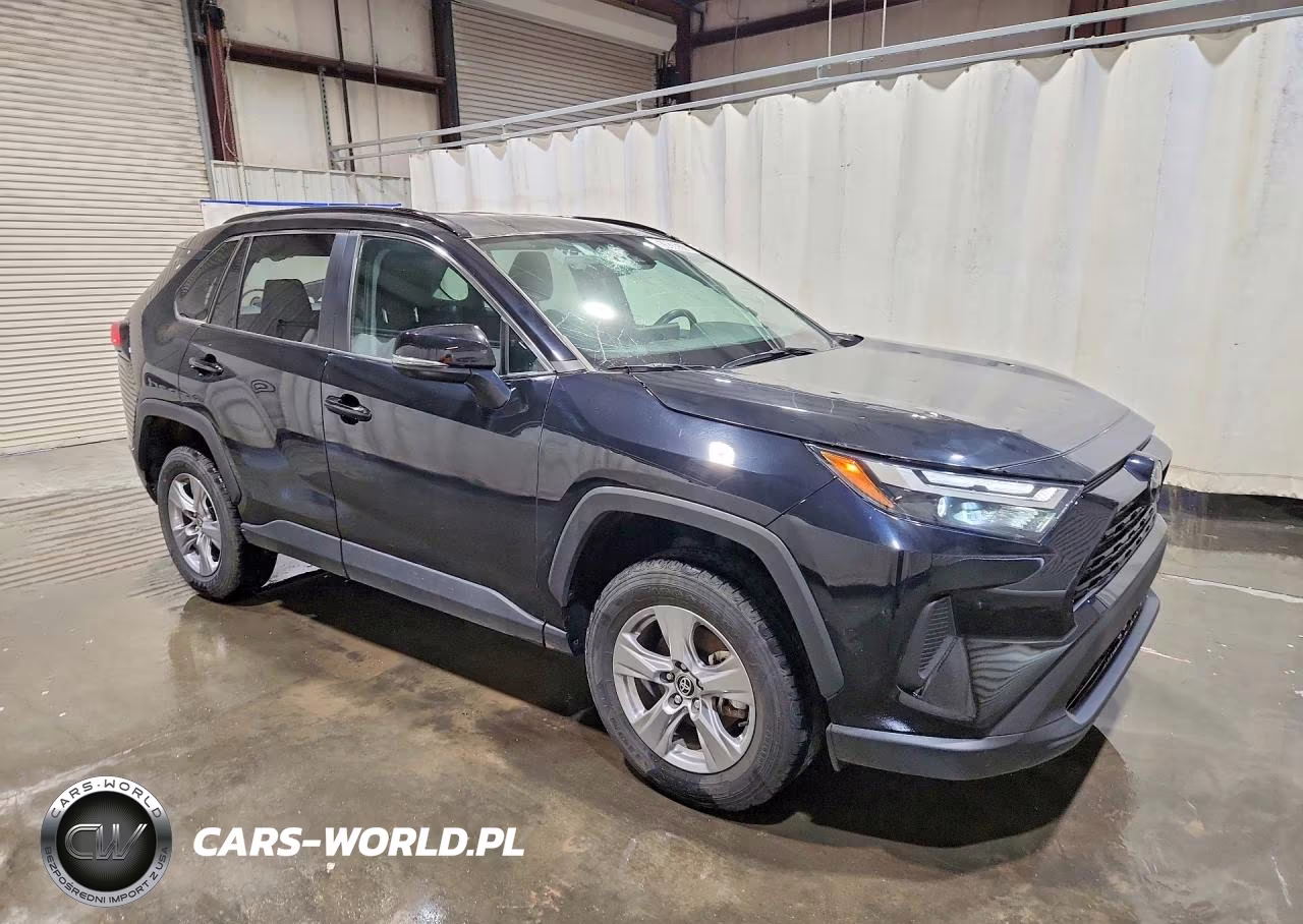 2025 Toyota Rav4 Xle VIN:2T3P1RFV0SW543656 - 4