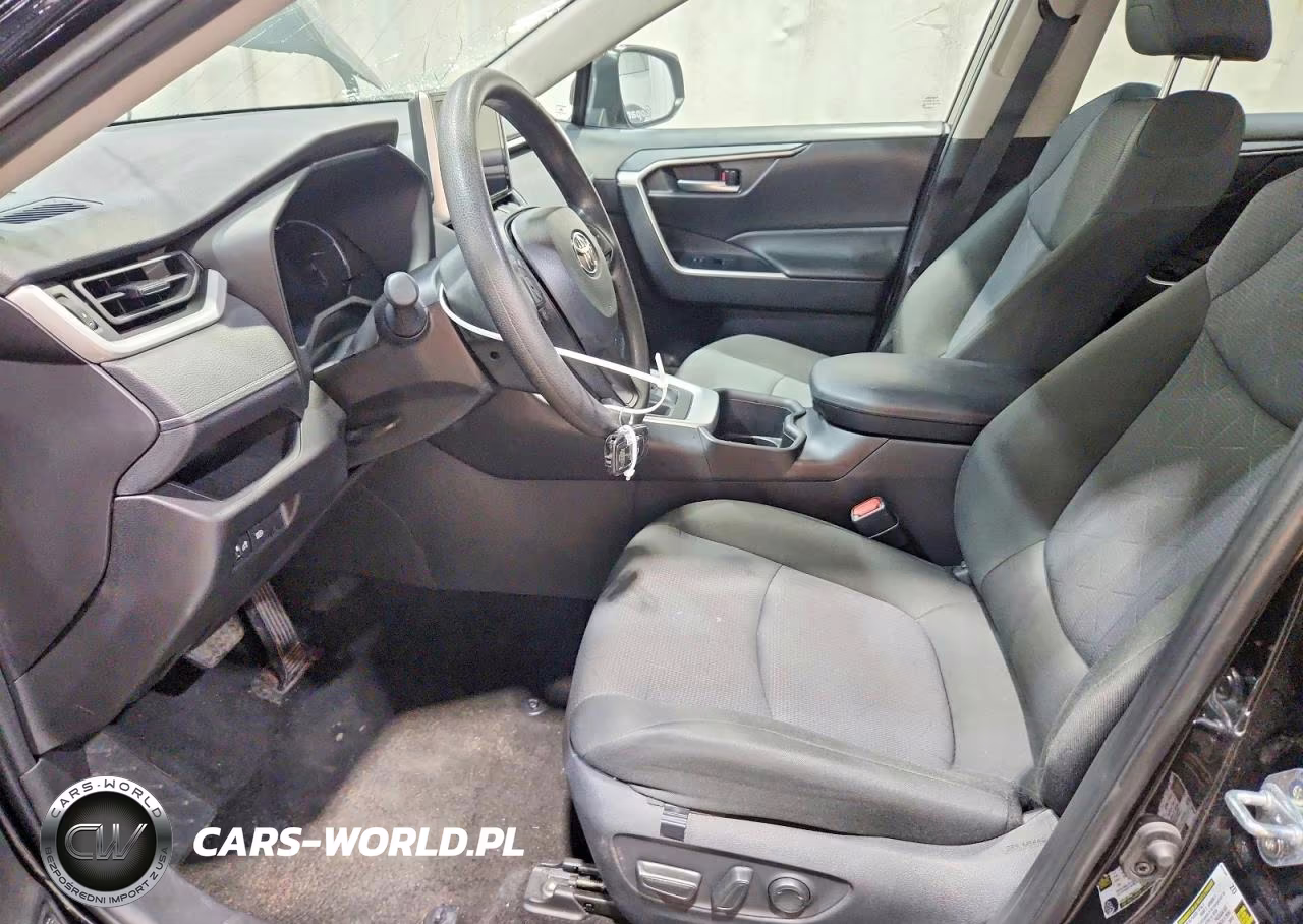 2025 Toyota Rav4 Xle VIN:2T3P1RFV0SW543656 - 7