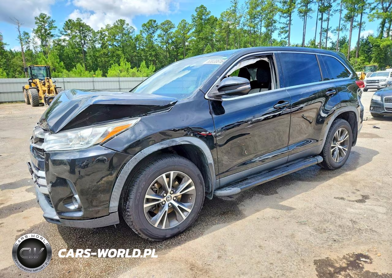 2019 Toyota Highlander Le – zdjęcie 1 z 12