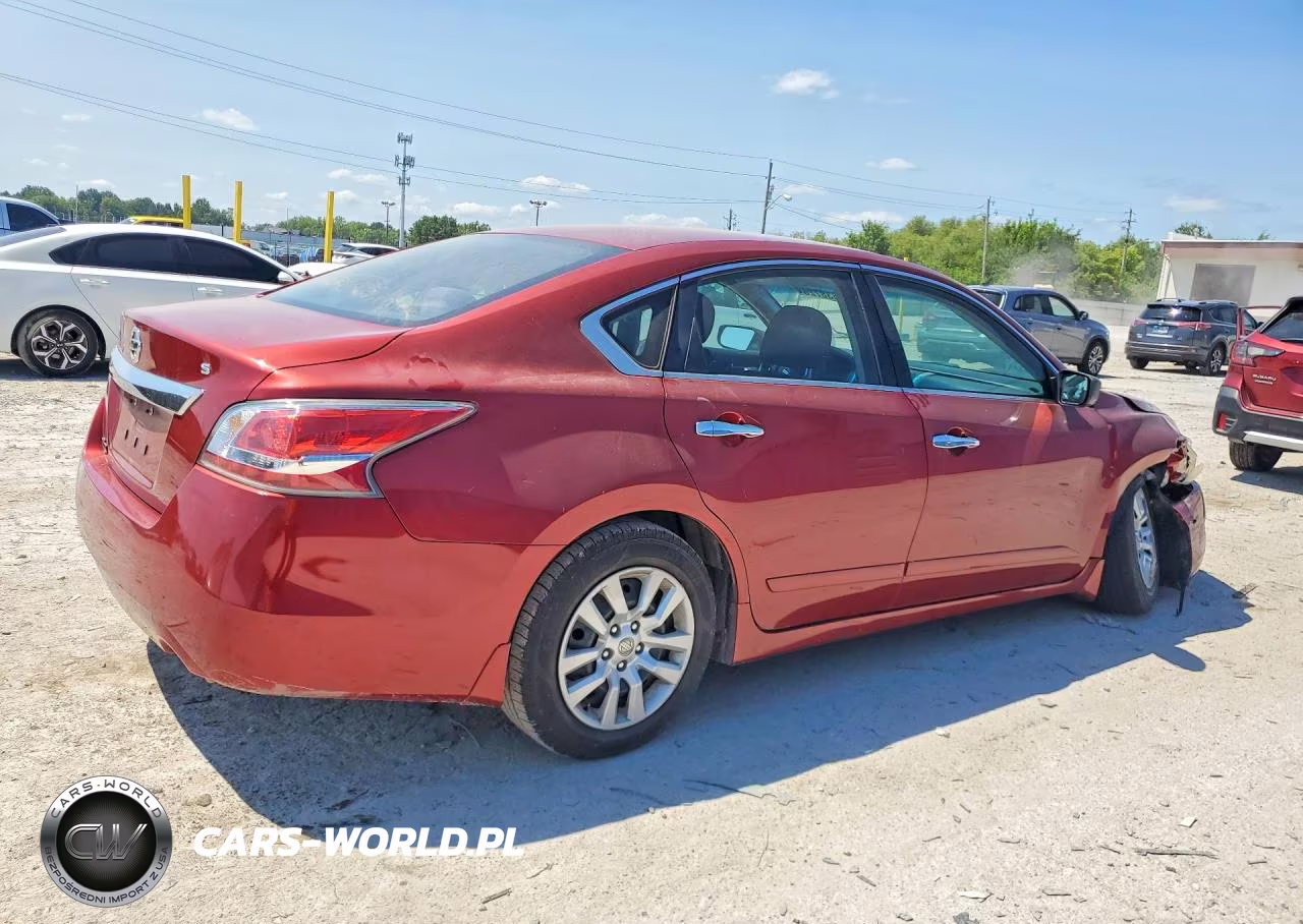 2015 Nissan Altima 2.5 S VIN:1N4AL3AP8FC577185 - 3