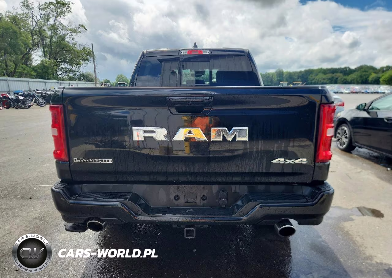 2025 Ram 1500 Laramie VIN:1C6SRFJP8SN536771 - 6