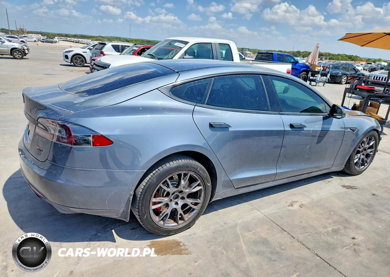 2013 Tesla Model S VIN:5YJSA1CP3DFP27788 - 3
