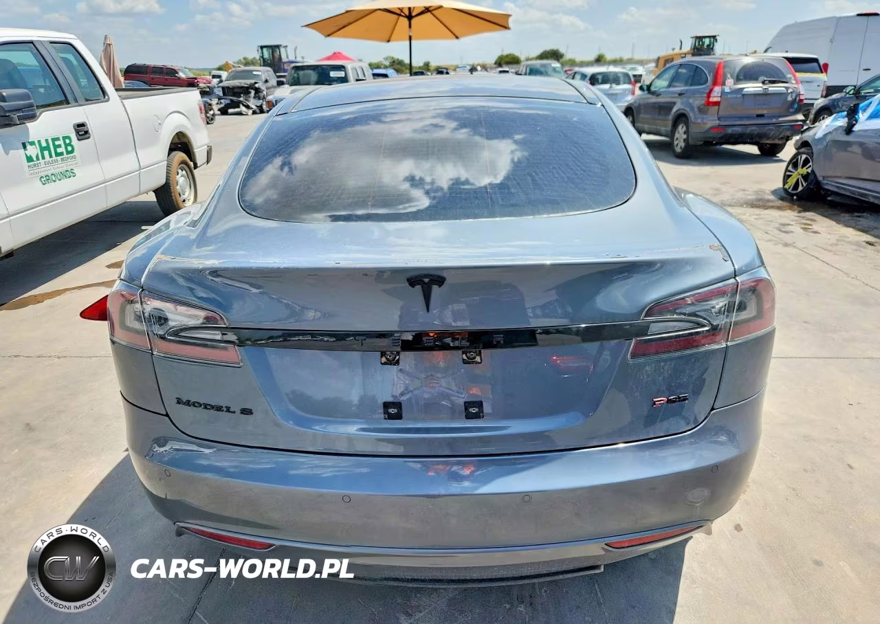 2013 Tesla Model S VIN:5YJSA1CP3DFP27788 - 6