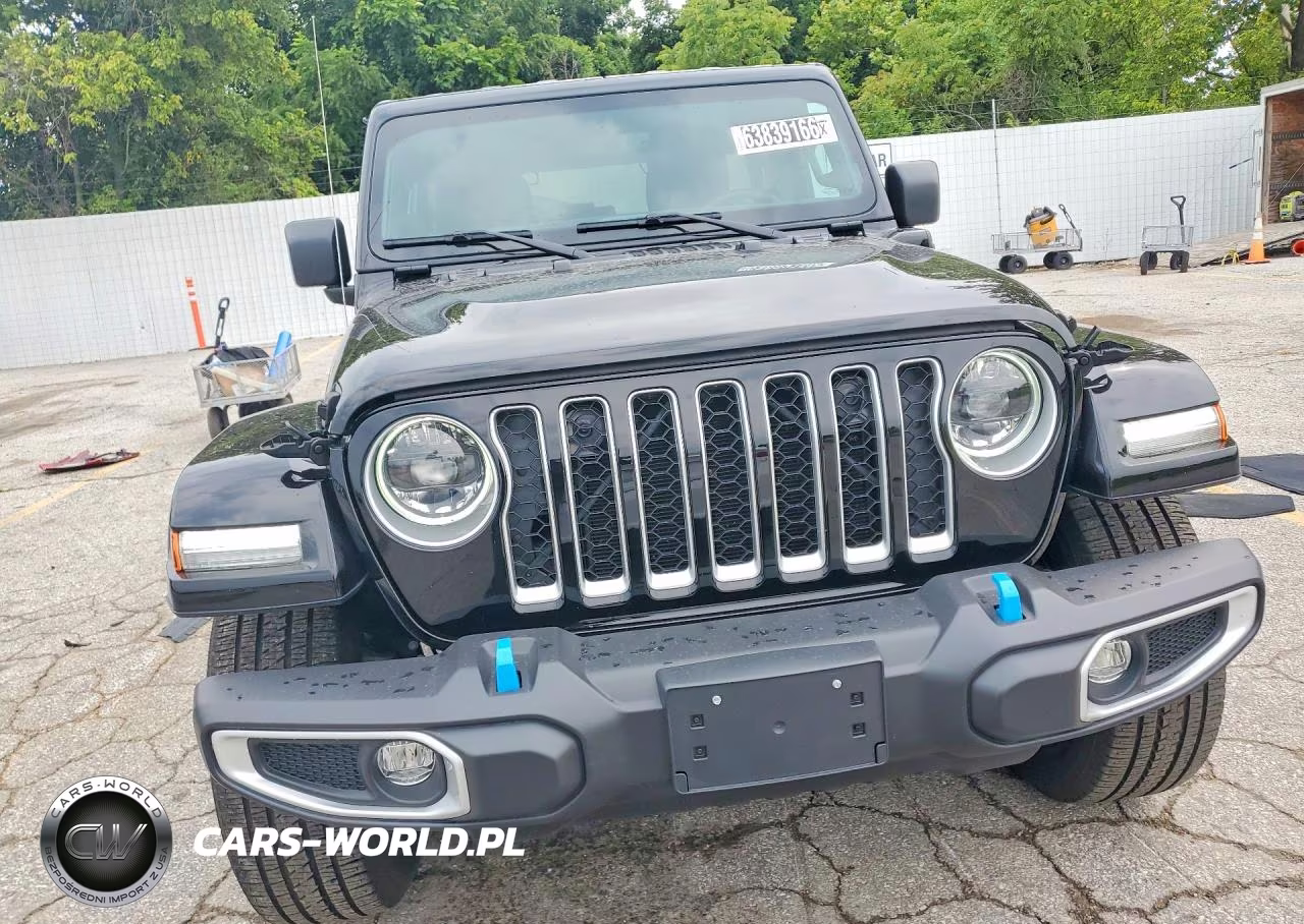 2023 Jeep Wrangler Sahara 4Xe VIN:1C4JJXP69PW579680 - 5