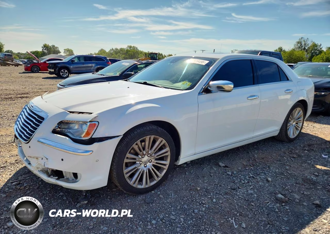 2011 Chrysler 300C Hemi C – zdjęcie 1 z 12