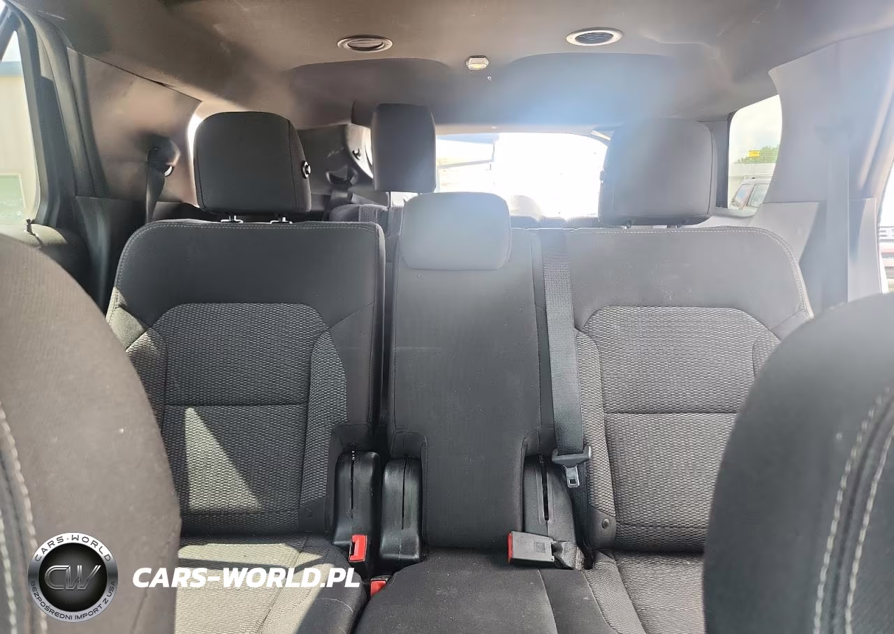 2019 Ford Explorer Xlt VIN:1FM5K7D81KGA49156 - 10